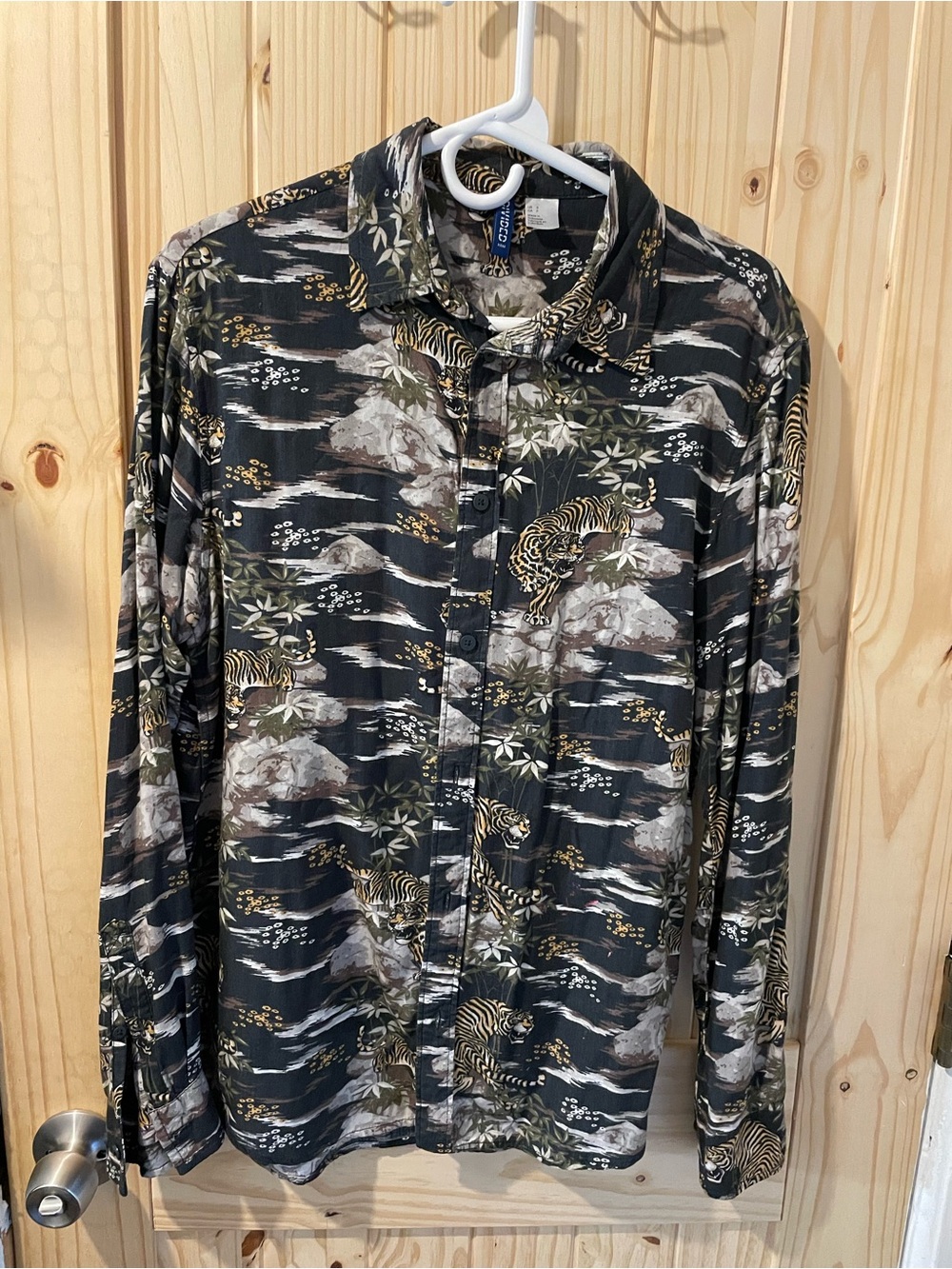 H&M Black Tiger & Nature Print Button-Down Shirt
